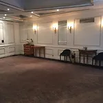 Carlton ホテル リール