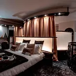 Carlton Szálloda 4*