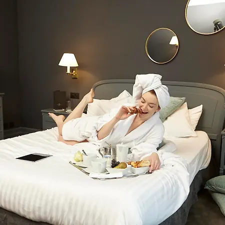 호텔 칼튼
