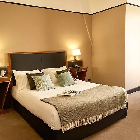 Hotel Carlton 4*