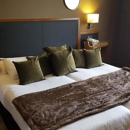 Hotel Carlton